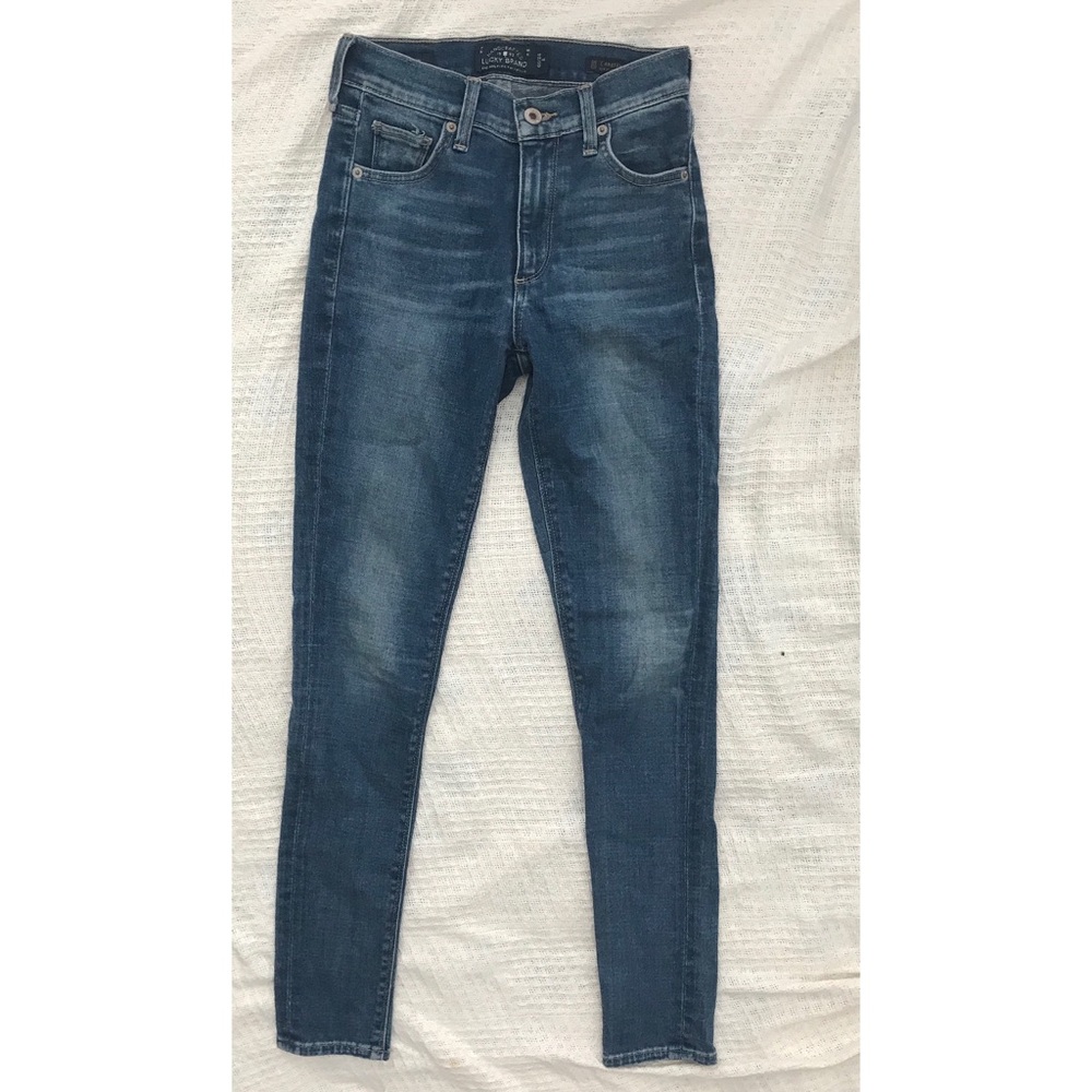 Lucky Brand mid wash jeans size 00